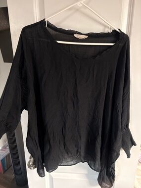 Grade and Gather Black Linen Smocked Sleeve Top